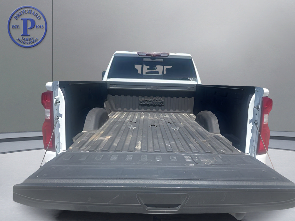 Used 2023 Chevrolet Silverado 2500 High Country w/ LPO, Hitch Package AWD/4WD image 10