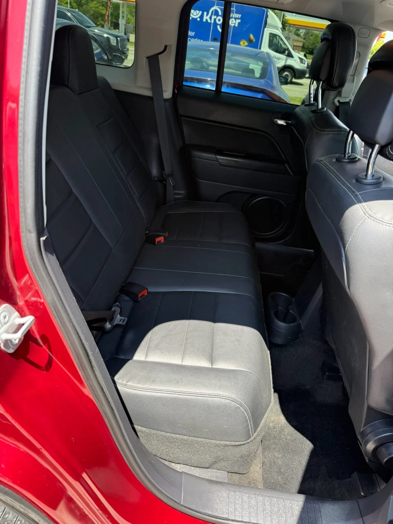 Used 2016 Jeep Patriot High Altitude AWD/4WD image 19