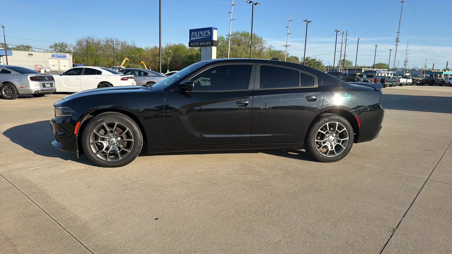Used 2018 Dodge Charger GT w/ Driver Confidence Group image 8