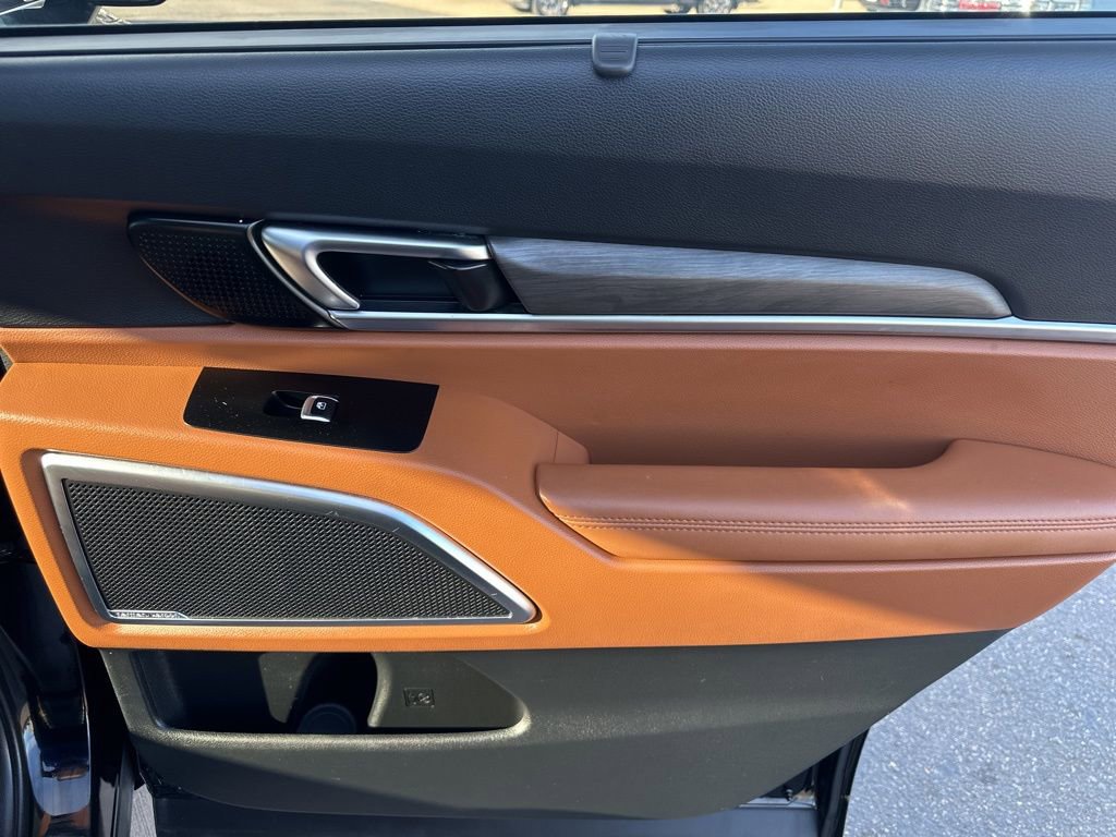 Used 2023 Kia Telluride SX X-Line image 32