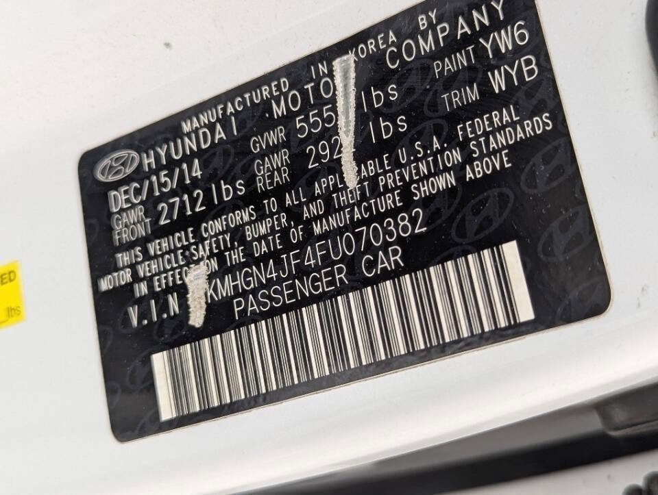 Used 2015 Hyundai Genesis 5.0 image 36