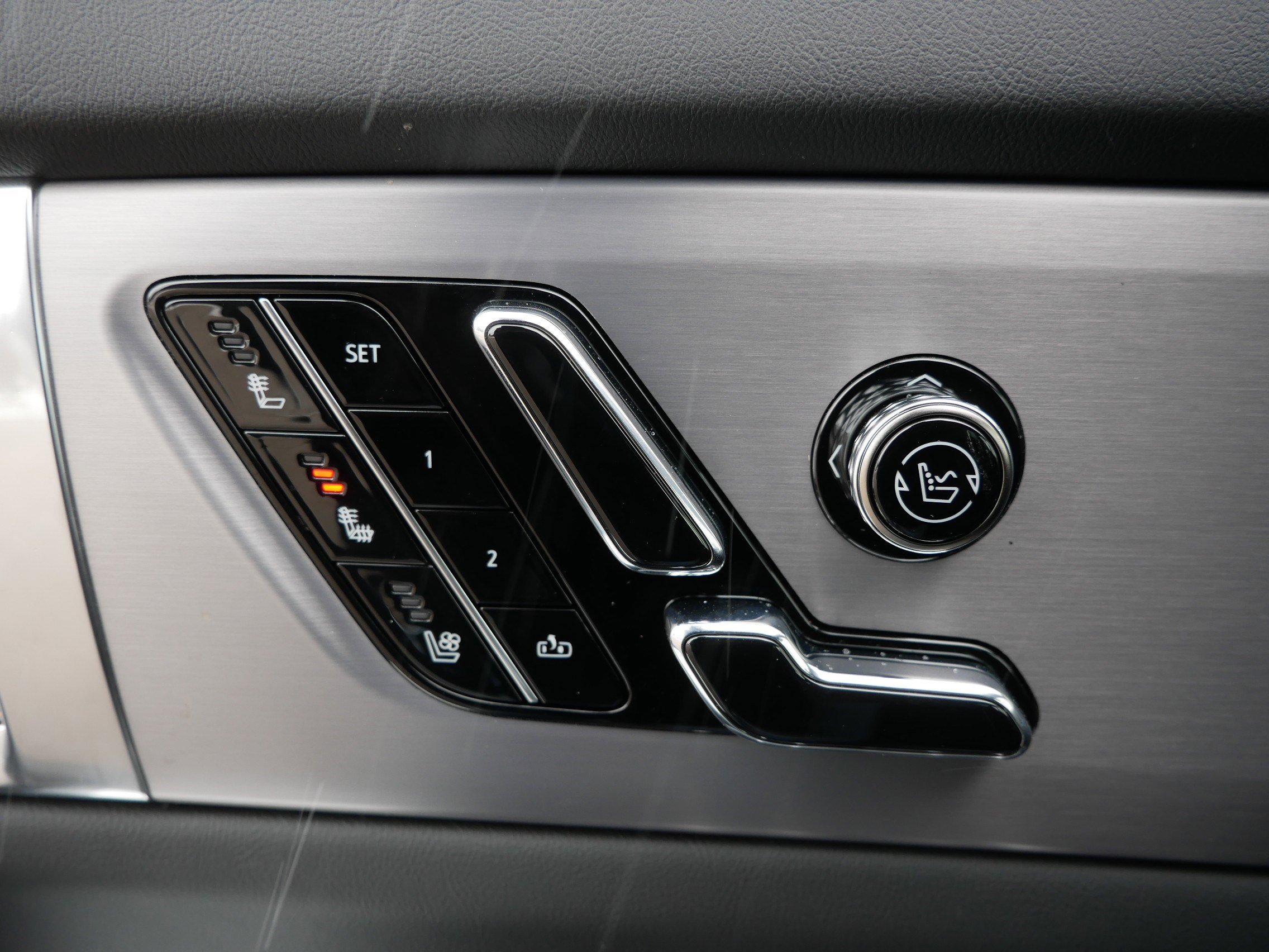 New 2026 Cadillac Vistiq Luxury image 17