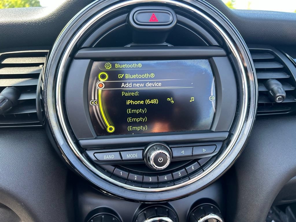 Used 2016 MINI Cooper Convertible FWD image 32