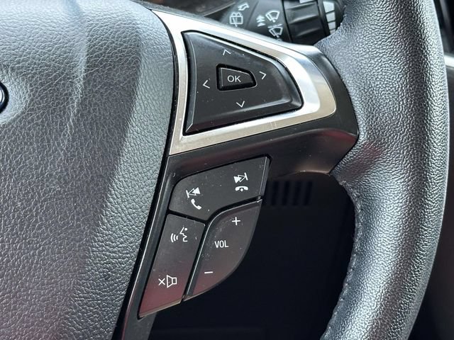 Used 2024 Ford Edge SEL AWD/4WD image 9