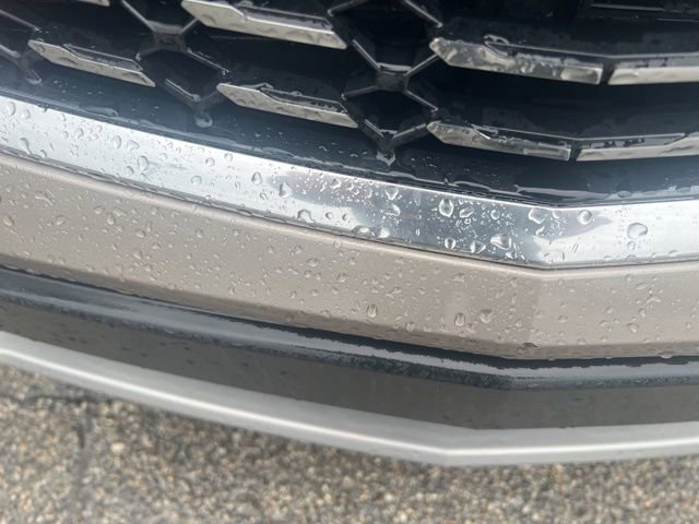 Certified 2023 Cadillac XT4 Premium Luxury image 10