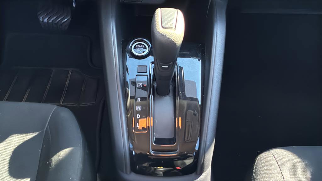 Used 2021 Nissan Versa S image 20