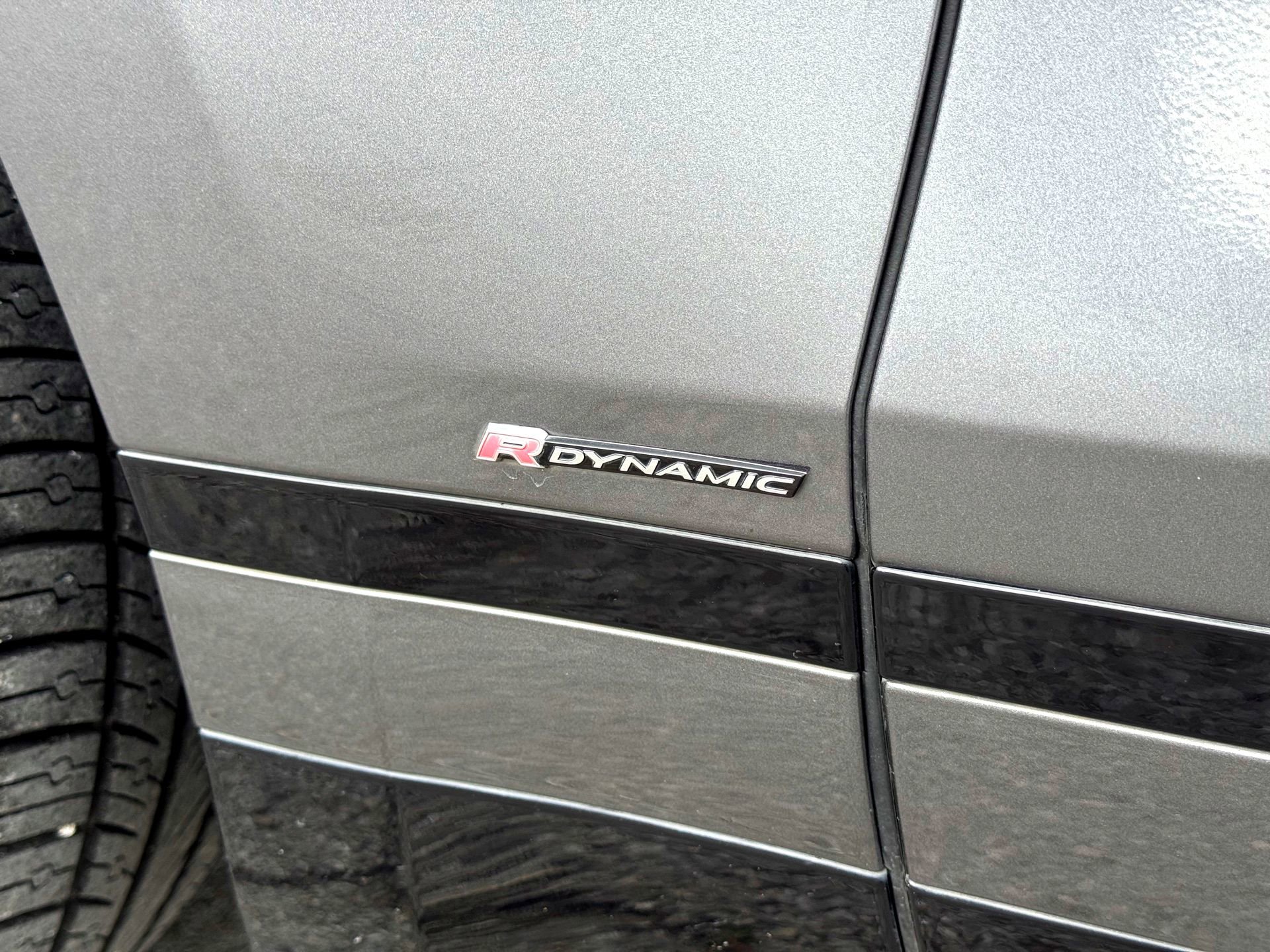 Used 2018 Land Rover Range Rover Velar image 12