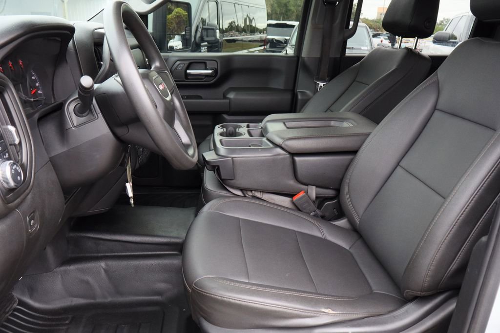 Used 2023 GMC Sierra 3500 Pro w/ Convenience Package image 19