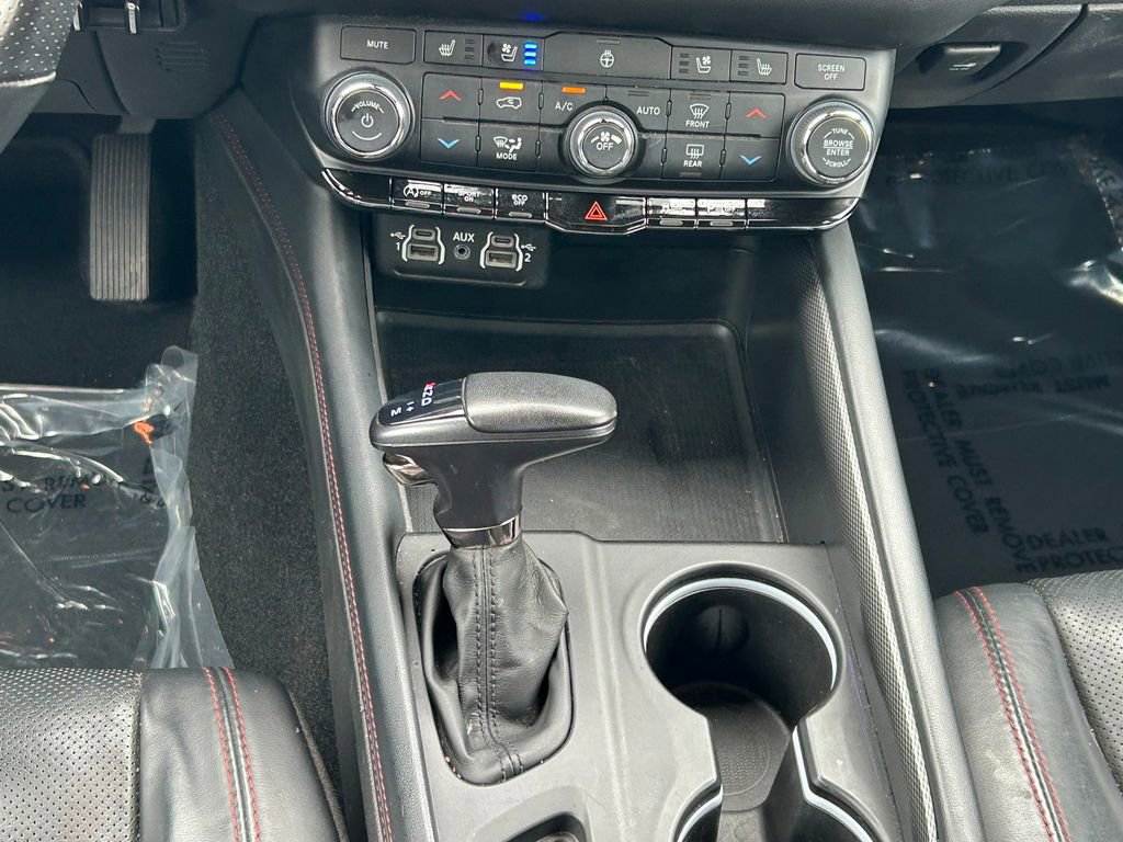 Used 2024 Dodge Durango GT image 23