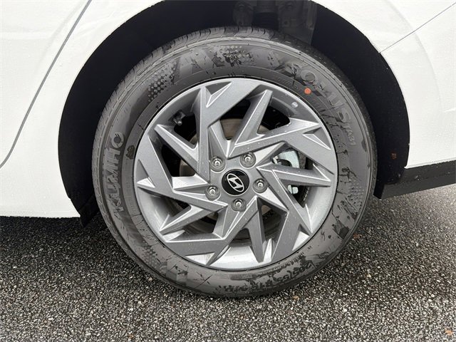 New 2026 Hyundai Elantra Blue image 19