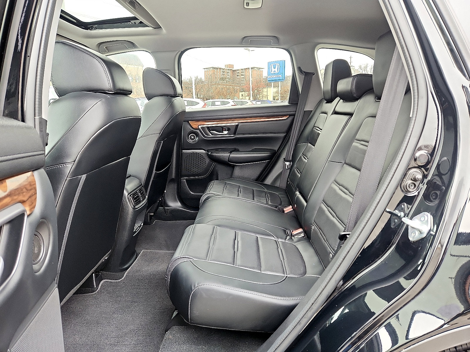 Used 2021 Honda CR-V EX-L image 10