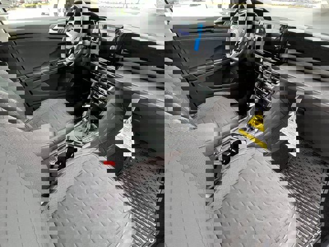 New 2025 Volkswagen Taos SE image 27