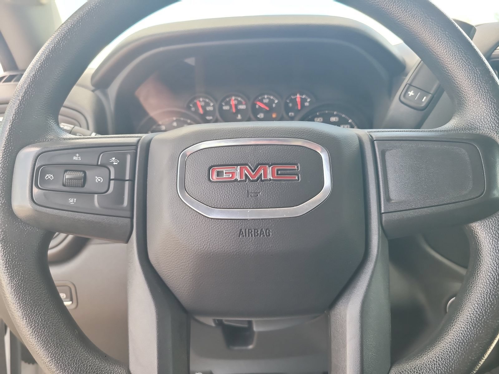 Used 2025 GMC Sierra 2500 Pro AWD/4WD image 12