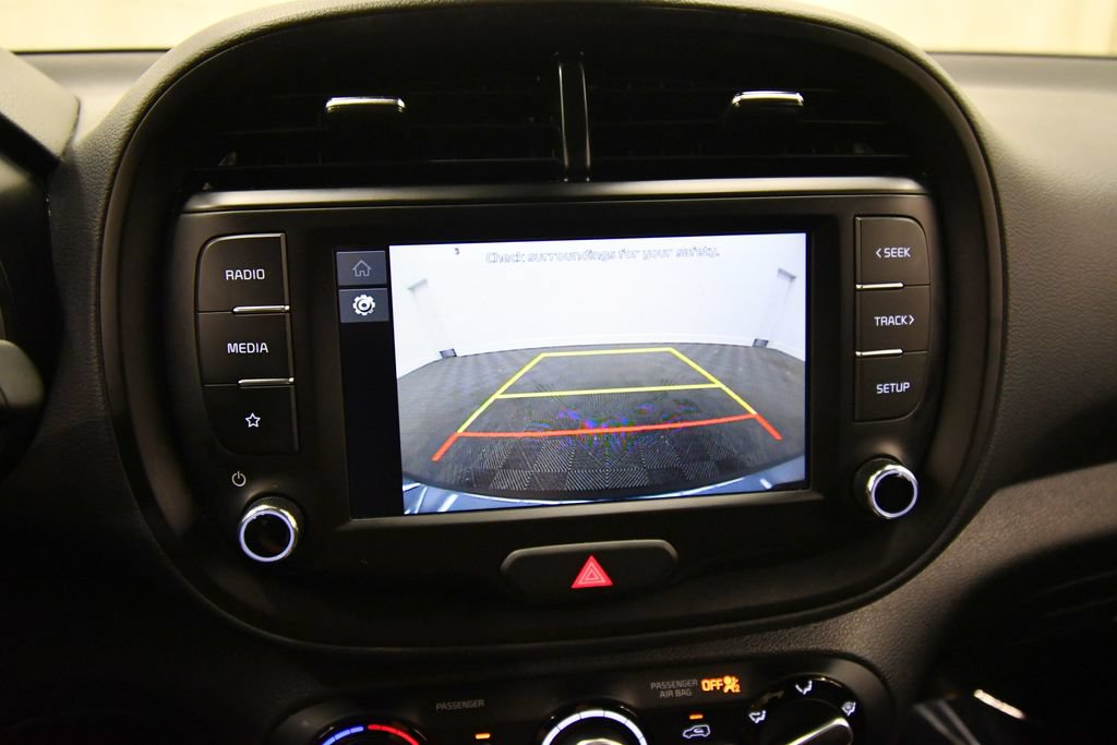 Certified 2025 Kia Soul LX FWD image 23