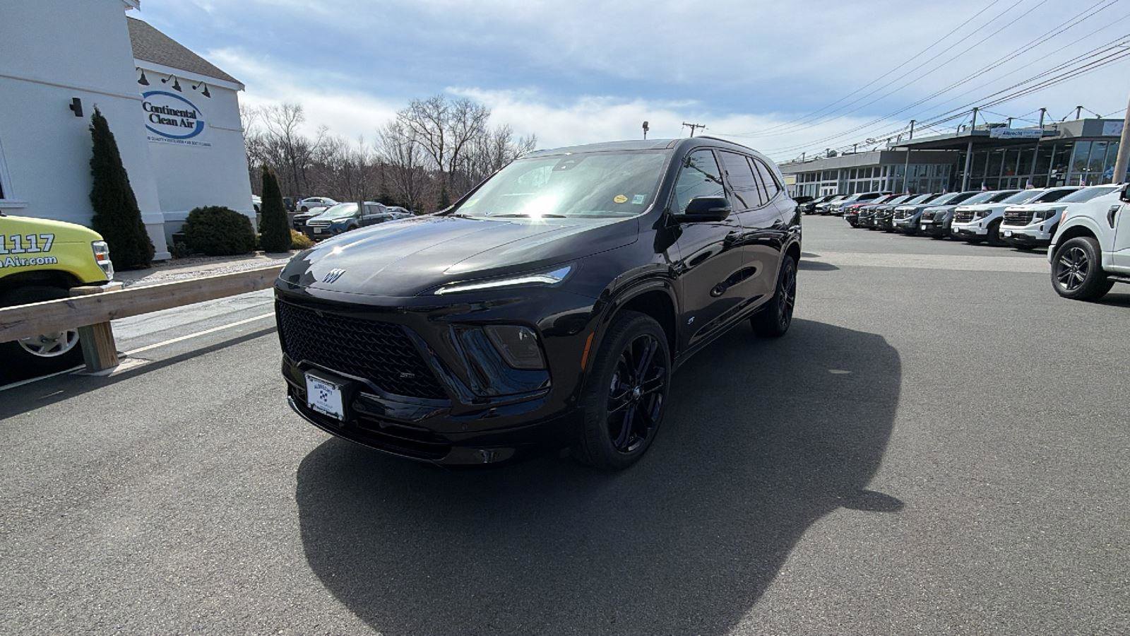 New 2026 Buick Enclave Sport Touring w/ Super Cruise Package image 3