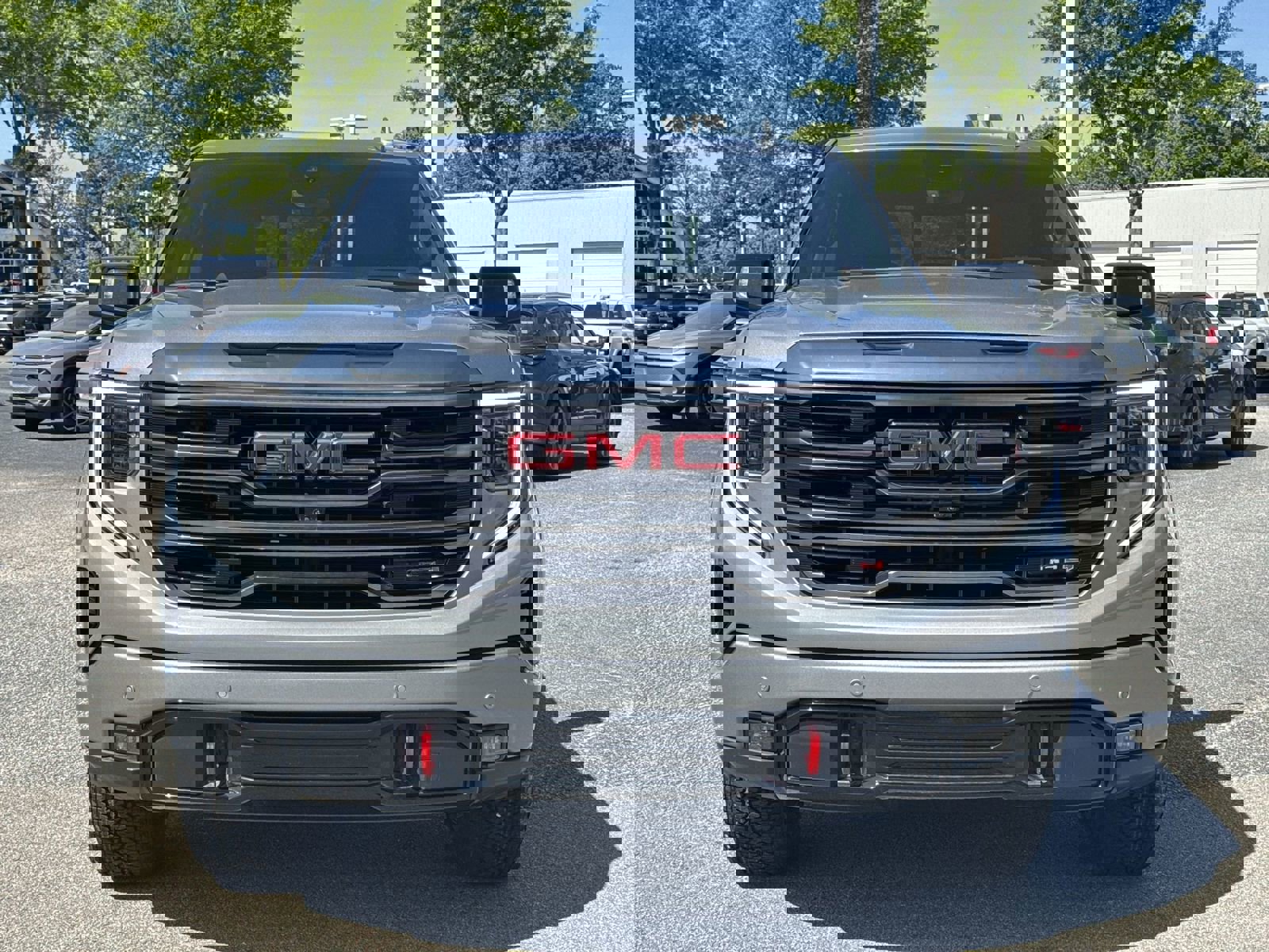 Used 2024 GMC Sierra 1500 AT4 w/ Technology Package image 3