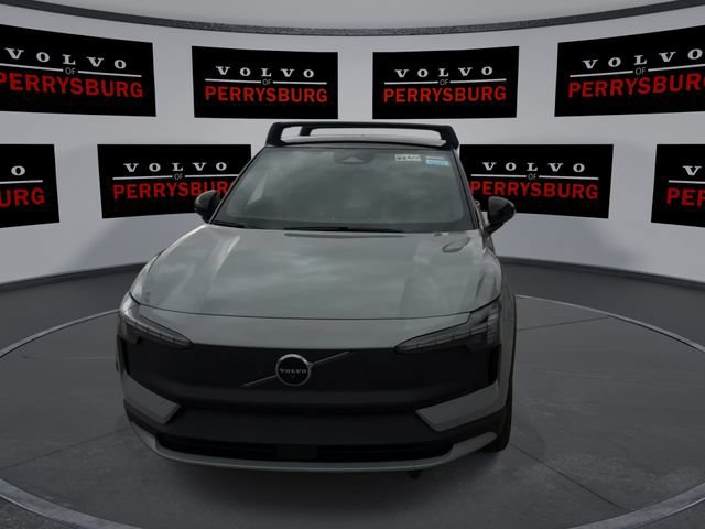 New 2026 Volvo EX30 Cross Country Ultra w/ Protection Package Premier AWD/4WD image 3