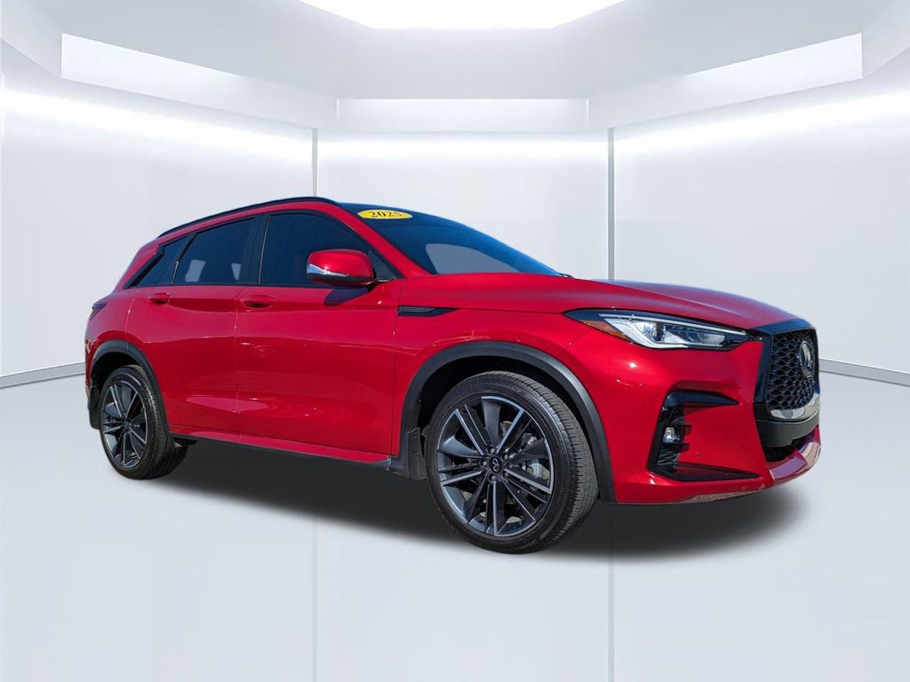 Certified 2025 INFINITI QX50 Sport image 2
