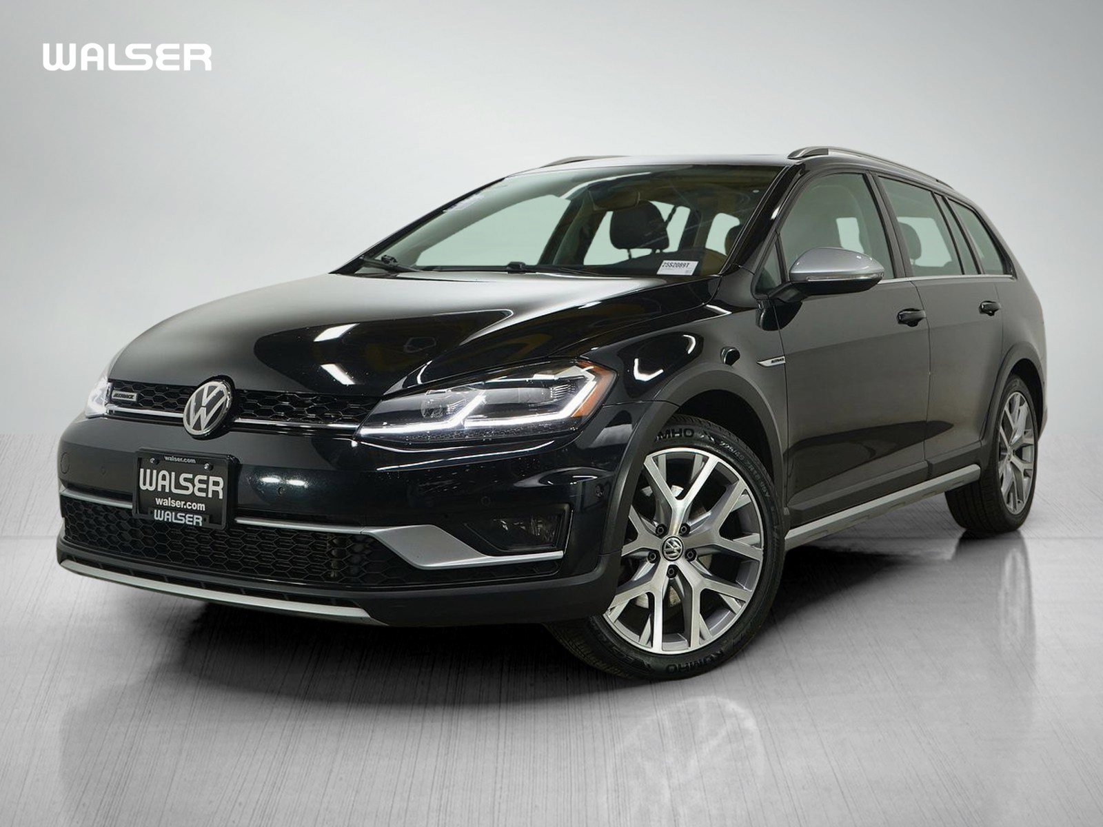 Used 2019 Volkswagen Golf Alltrack SEL image 1