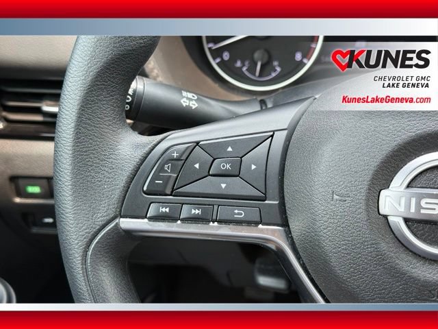 Used 2024 Nissan Sentra SV FWD image 31