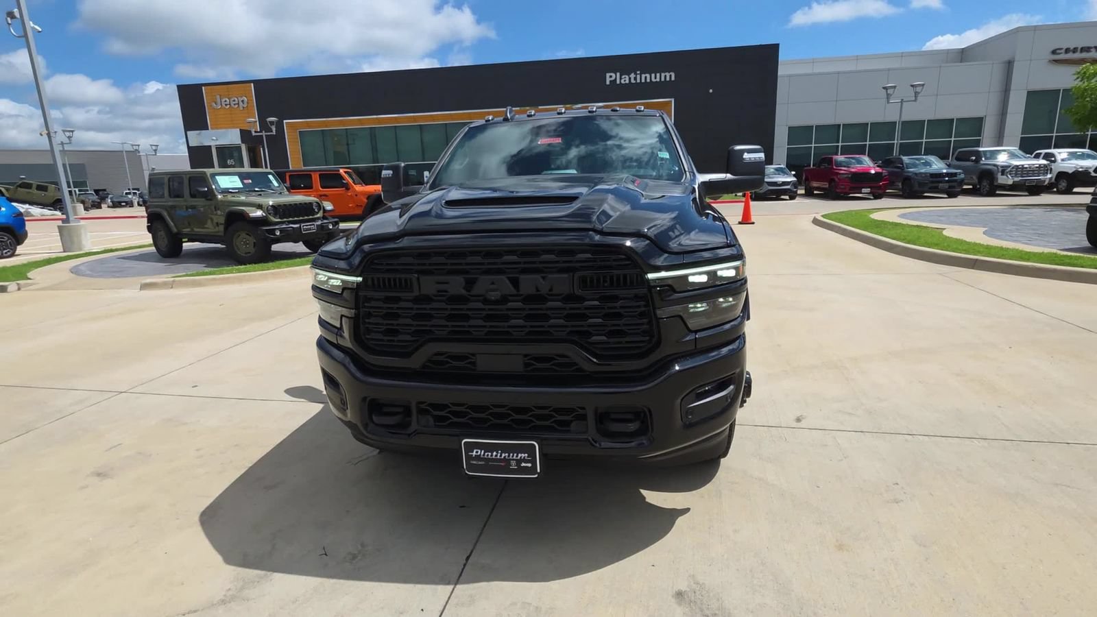 New 2026 RAM 3500 Limited AWD/4WD image 7