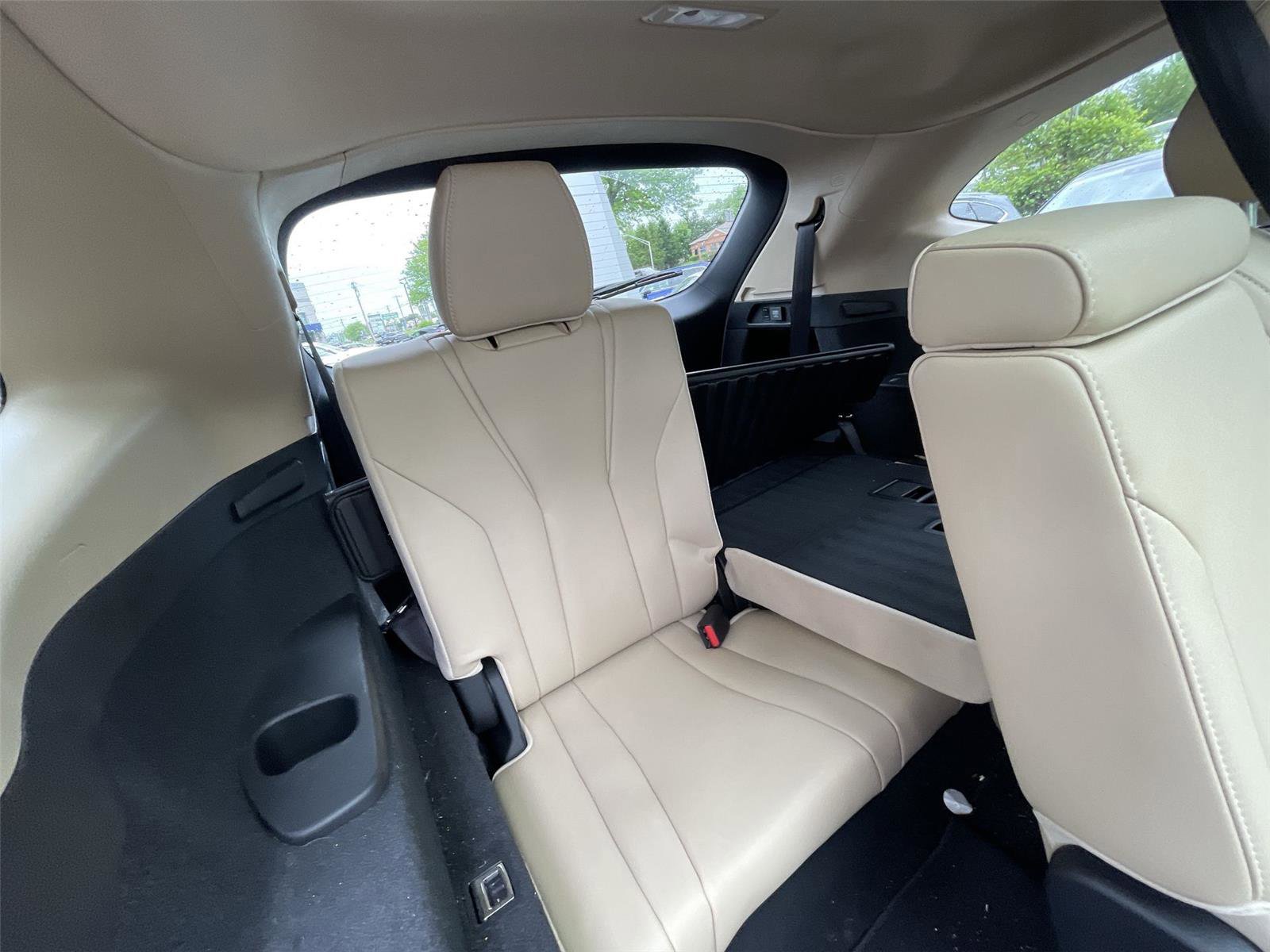 Used 2023 Acura MDX SH-AWD w/ Technology Package image 24