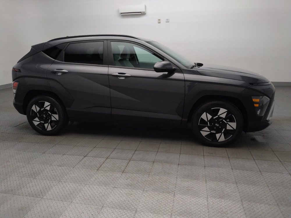 Used 2024 Hyundai Kona SEL FWD image 11