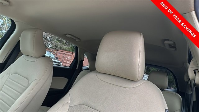 Certified 2022 Ford Edge SE w/ Black Appearance Package image 31