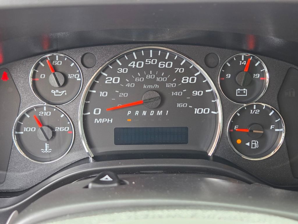 New 2026 Chevrolet Express 3500 w/ Driver Convenience Package RWD image 18