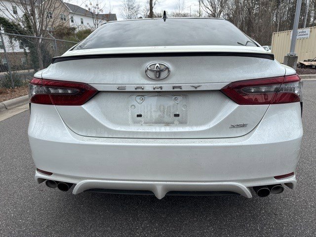Used 2022 Toyota Camry XSE image 13