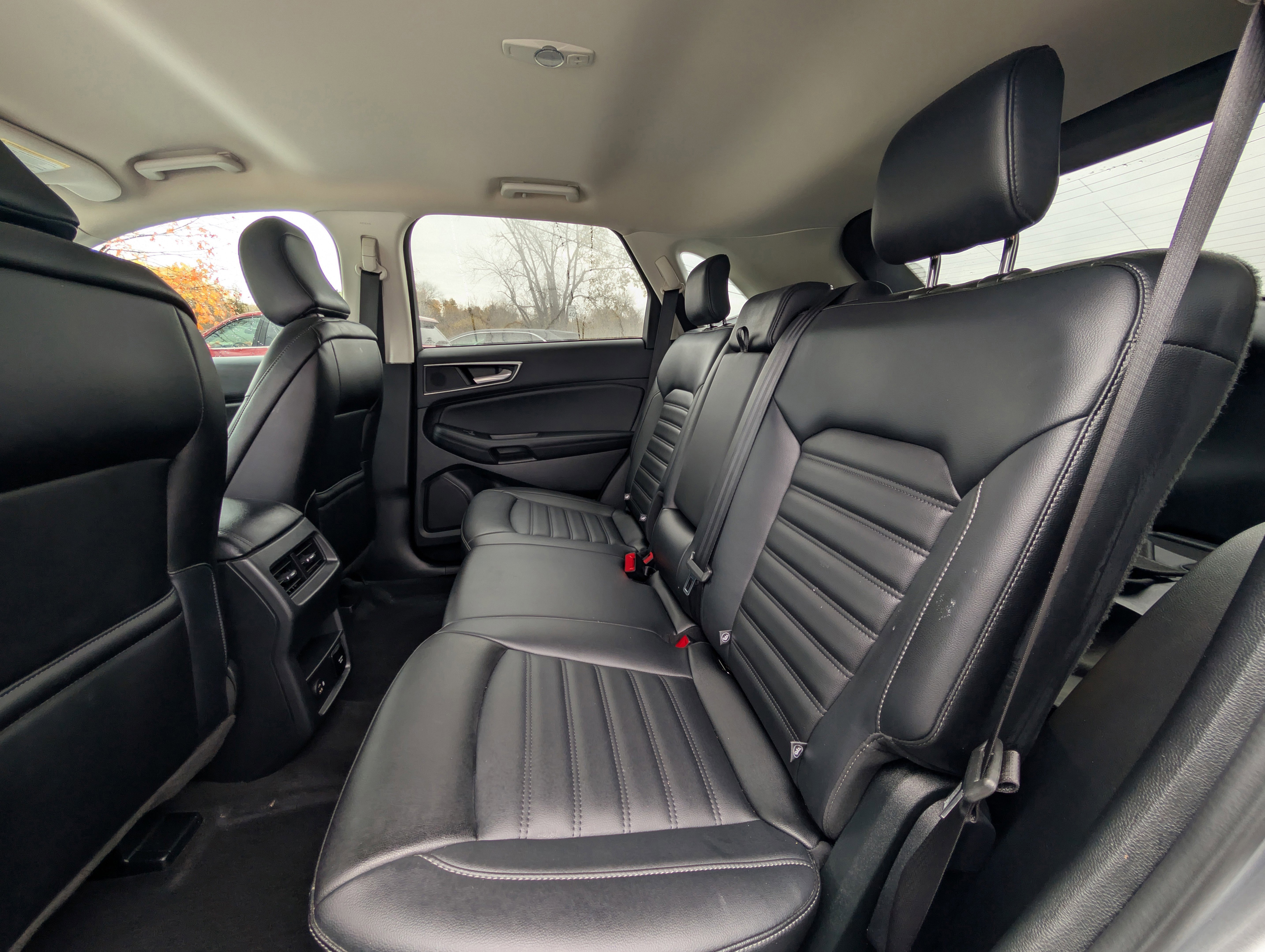 Used 2022 Ford Edge SEL w/ Convenience Package image 33