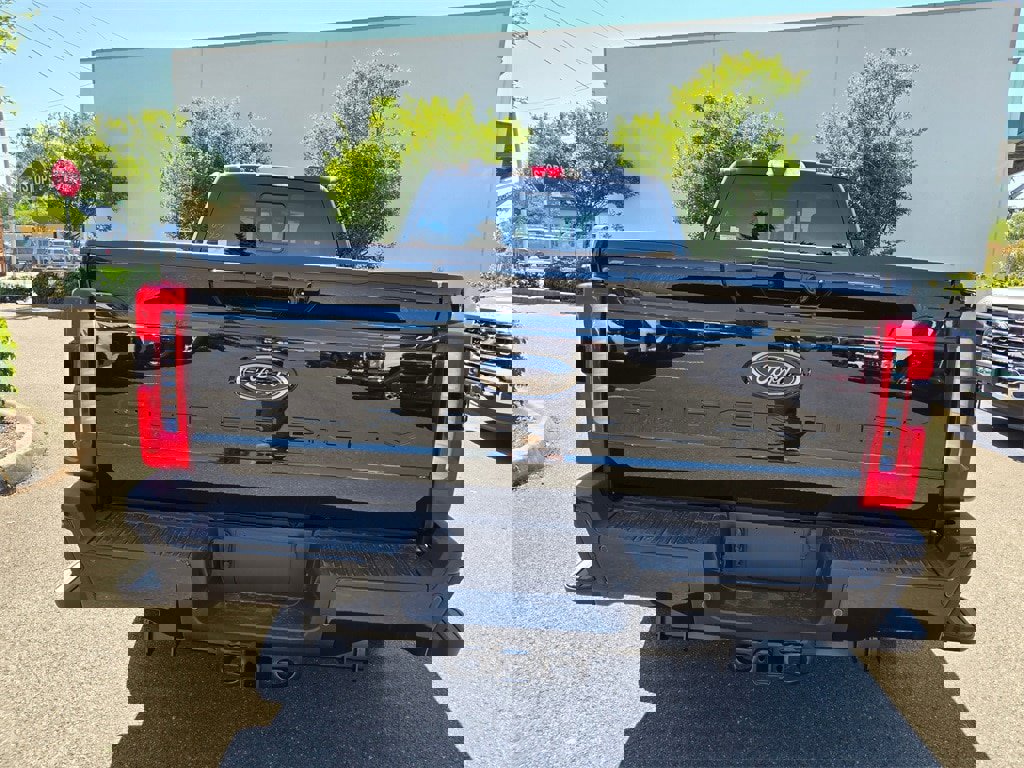 New 2025 Ford F350 XLT w/ Black Appearance Package image 6