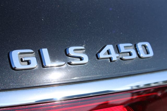Used 2024 Mercedes-Benz GLS 450 4MATIC image 7