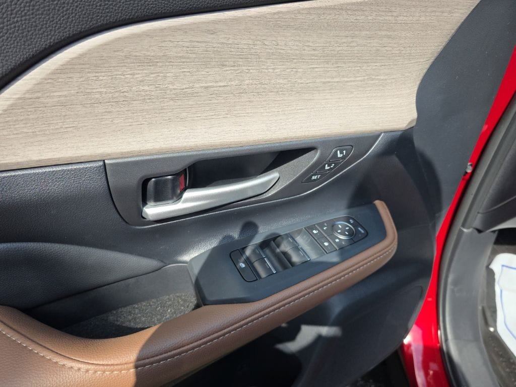 Used 2026 Toyota Grand Highlander AWD image 16