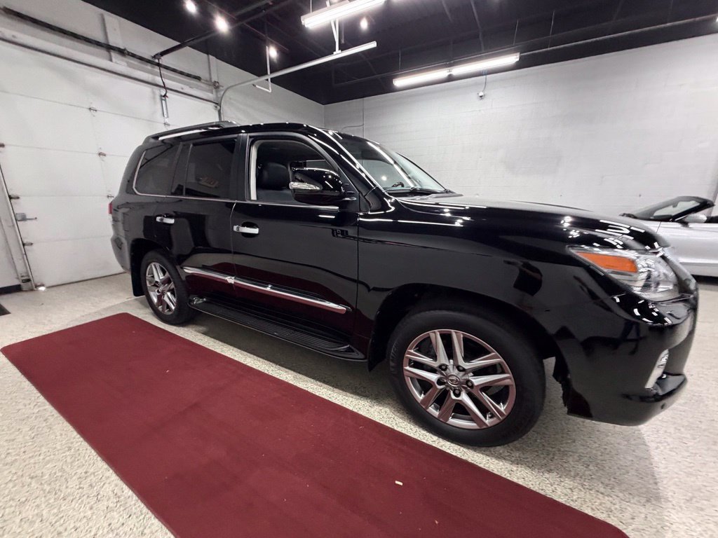 Used 2014 Lexus LX 570 4WD image 11