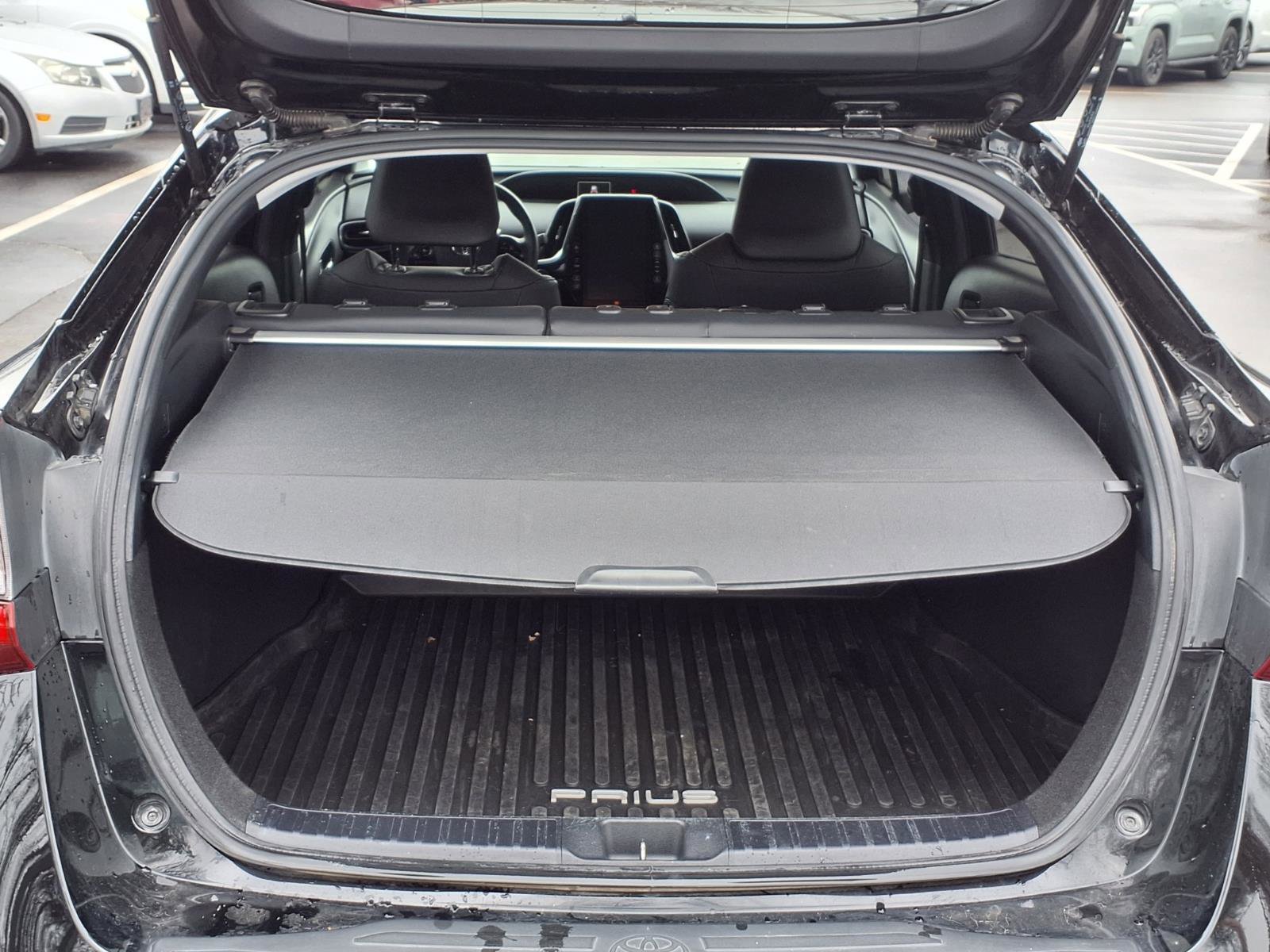 Used 2022 Toyota Prius Limited w/ Premium Convenience Package image 27