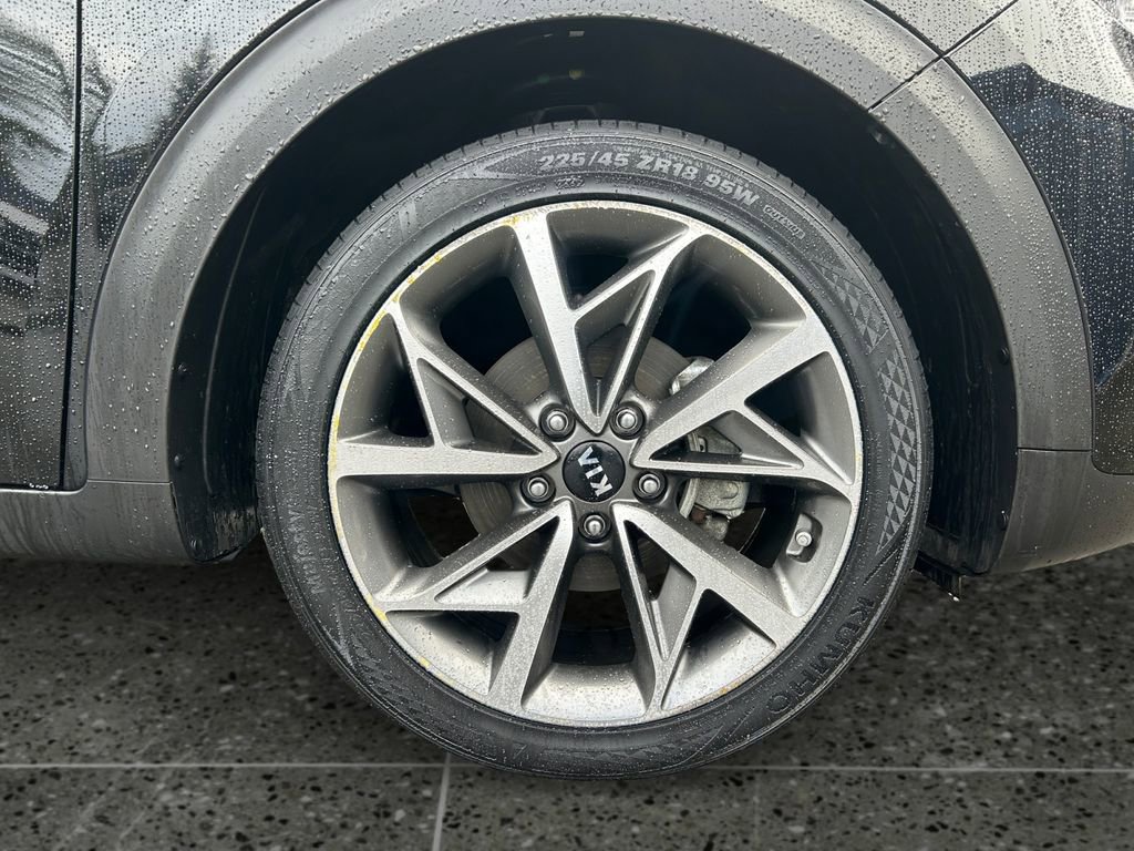 Used 2021 Kia Niro Touring image 9