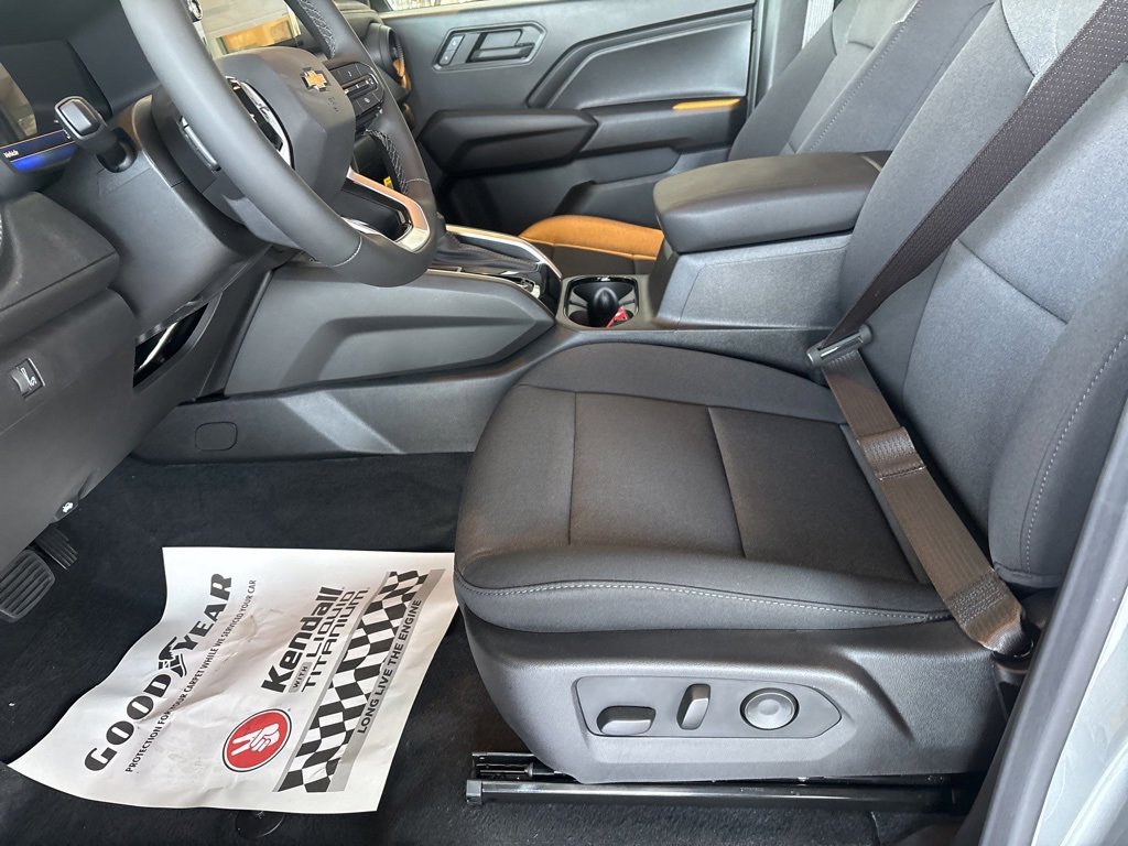 New 2025 Chevrolet Colorado W/T w/ WT Custom Package image 6