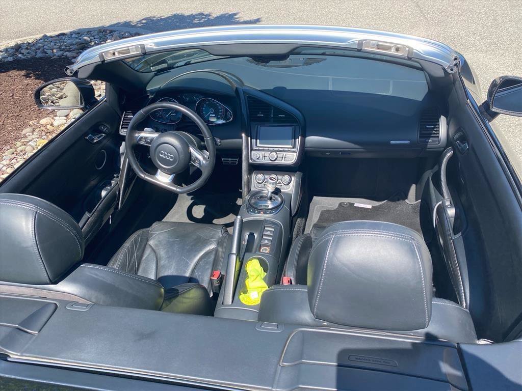 Used 2011 Audi R8 V10 AWD/4WD image 27