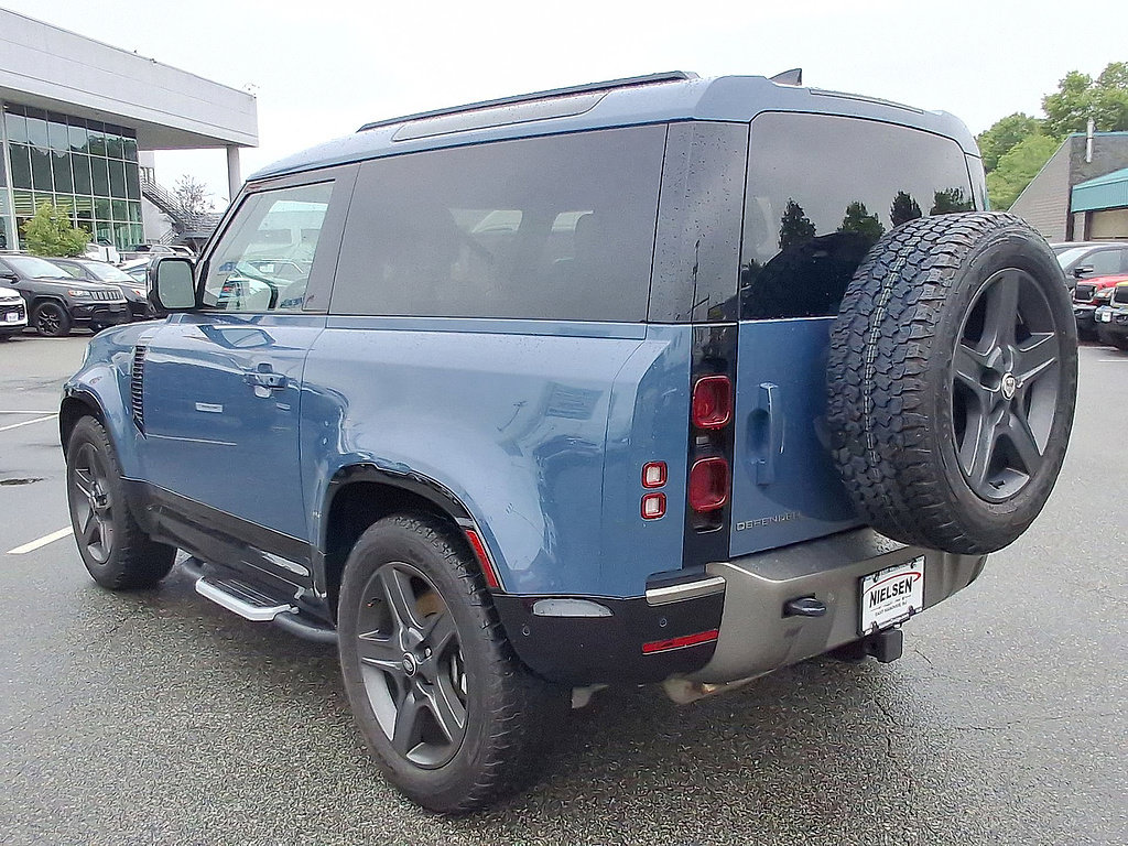 Used 2024 Land Rover Defender 90 X-Dynamic SE AWD/4WD image 28