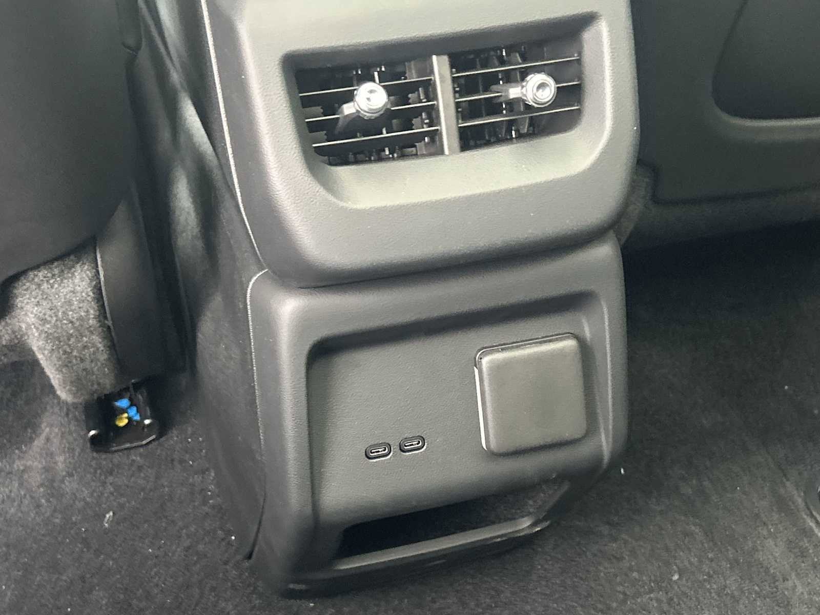 New 2026 Cadillac Optiq Sport 1 image 20