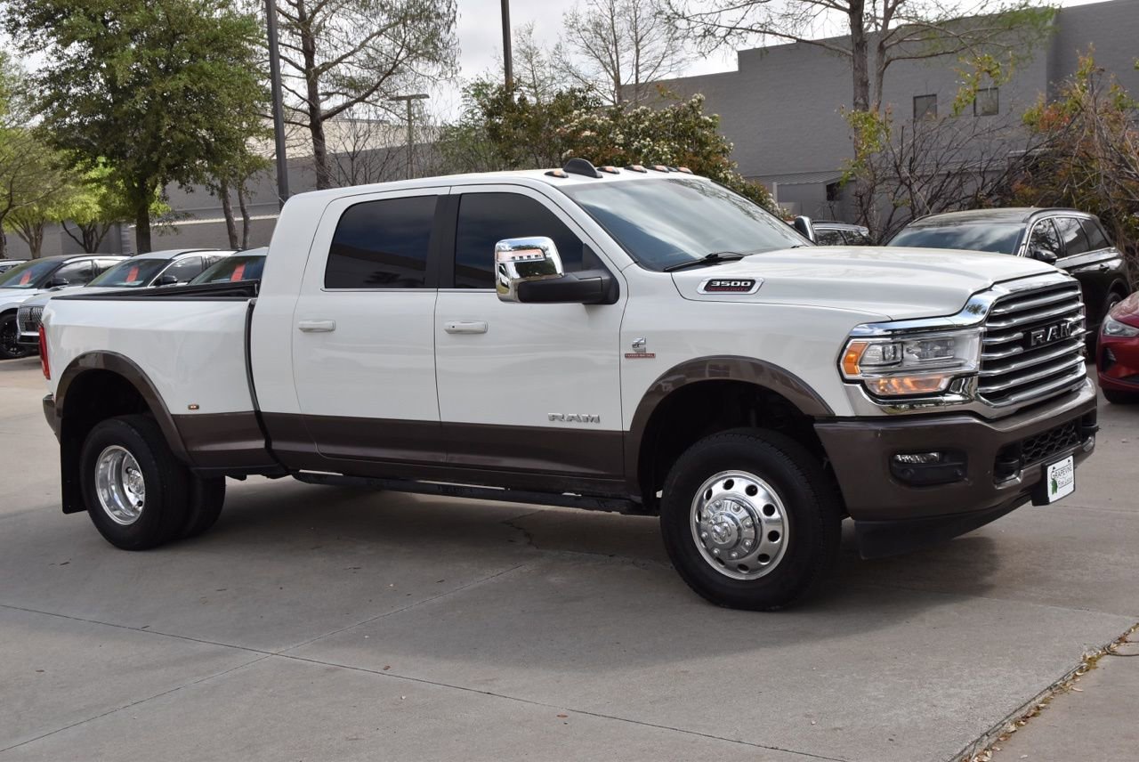 Used 2024 RAM 3500 Limited image 5
