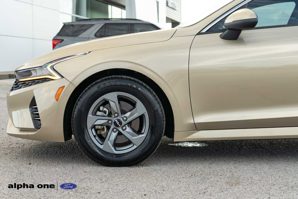 Used 2022 Kia K5 LXS FWD image 11