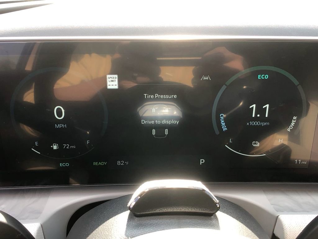 New 2025 Hyundai Tucson SEL image 16