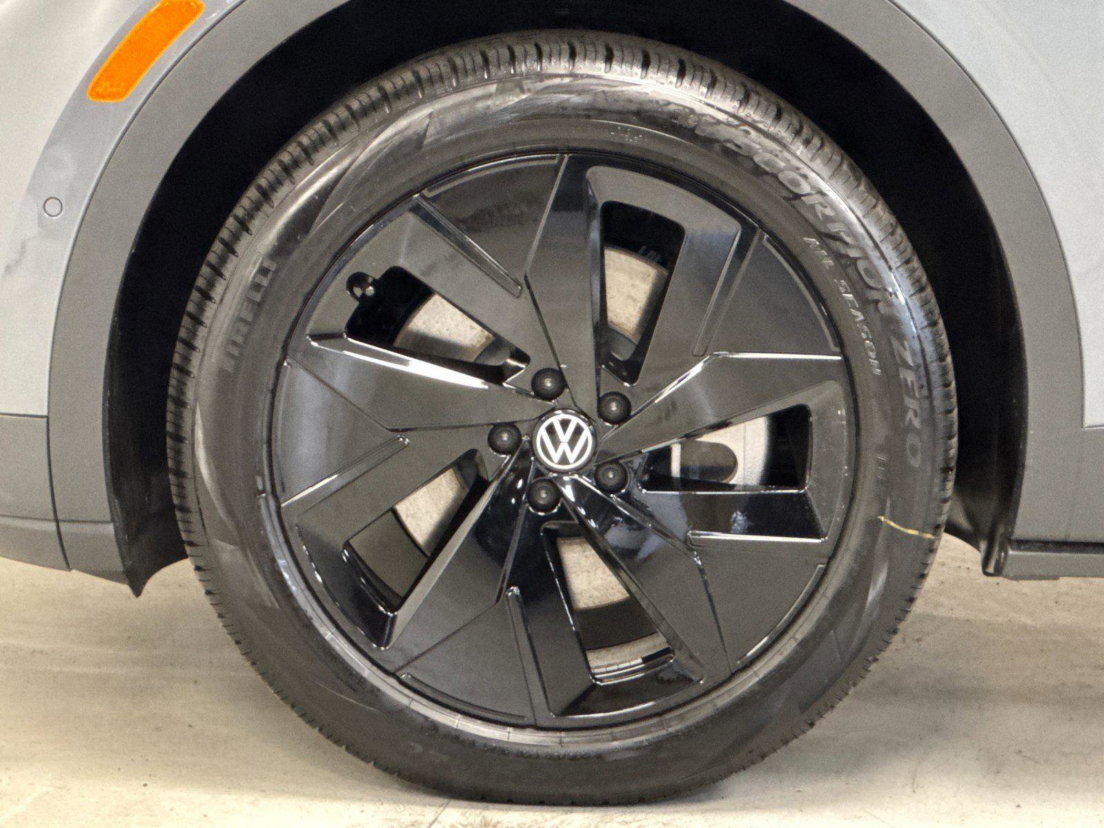 New 2026 Volkswagen ID.4 Pro S Plus AWD/4WD image 24