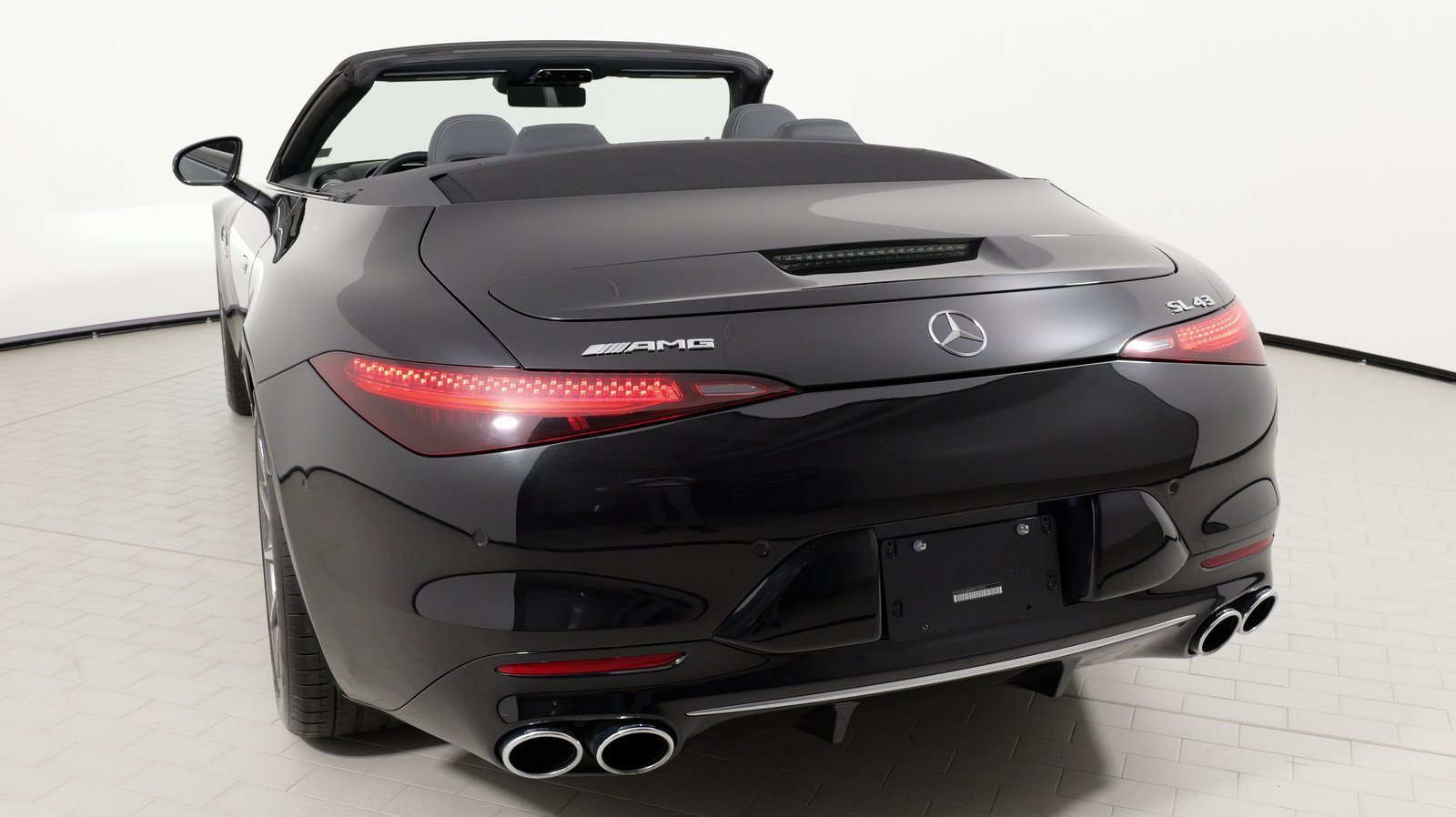 Used 2023 Mercedes-Benz SL 43 AMG image 26