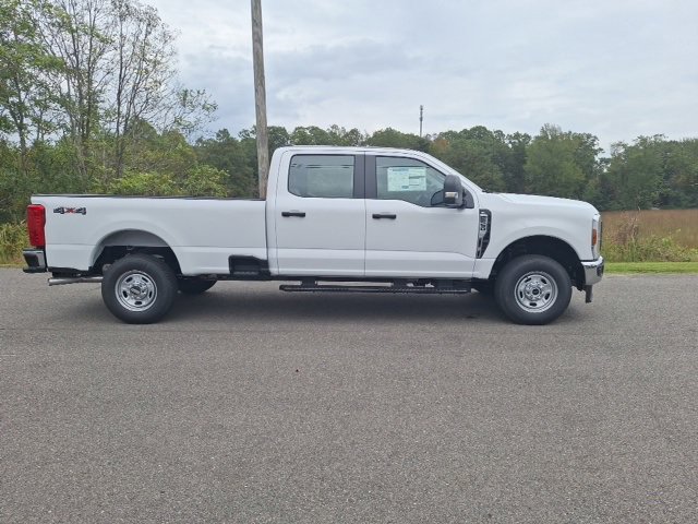 New 2026 Ford F250 XL image 2
