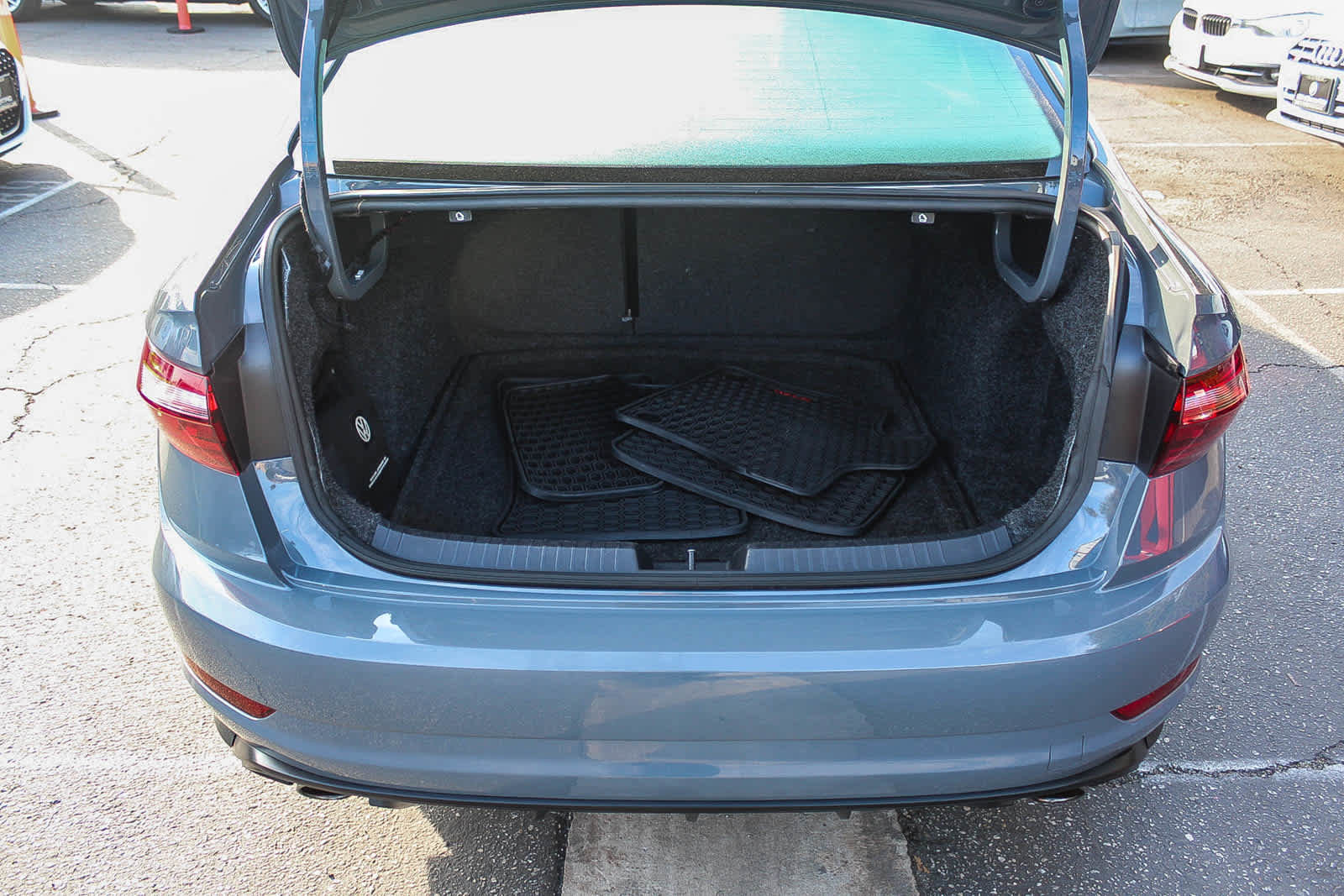 Used 2021 Volkswagen Jetta GLI Autobahn image 27