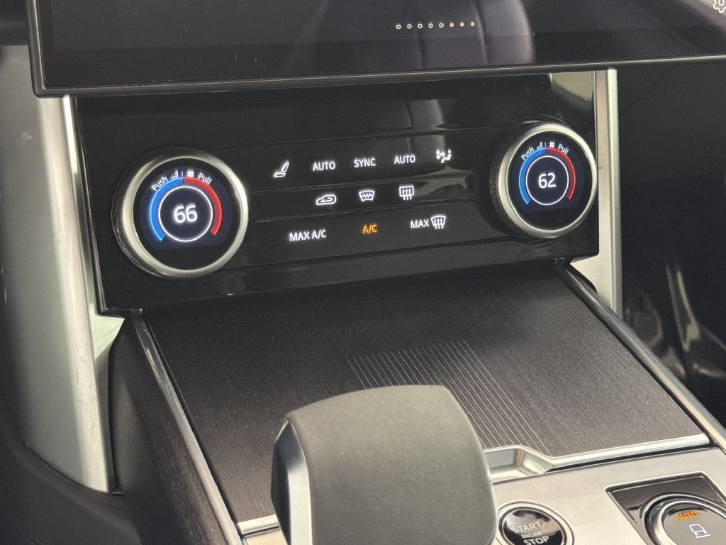 Used 2023 Land Rover Range Rover First Edition AWD/4WD image 29