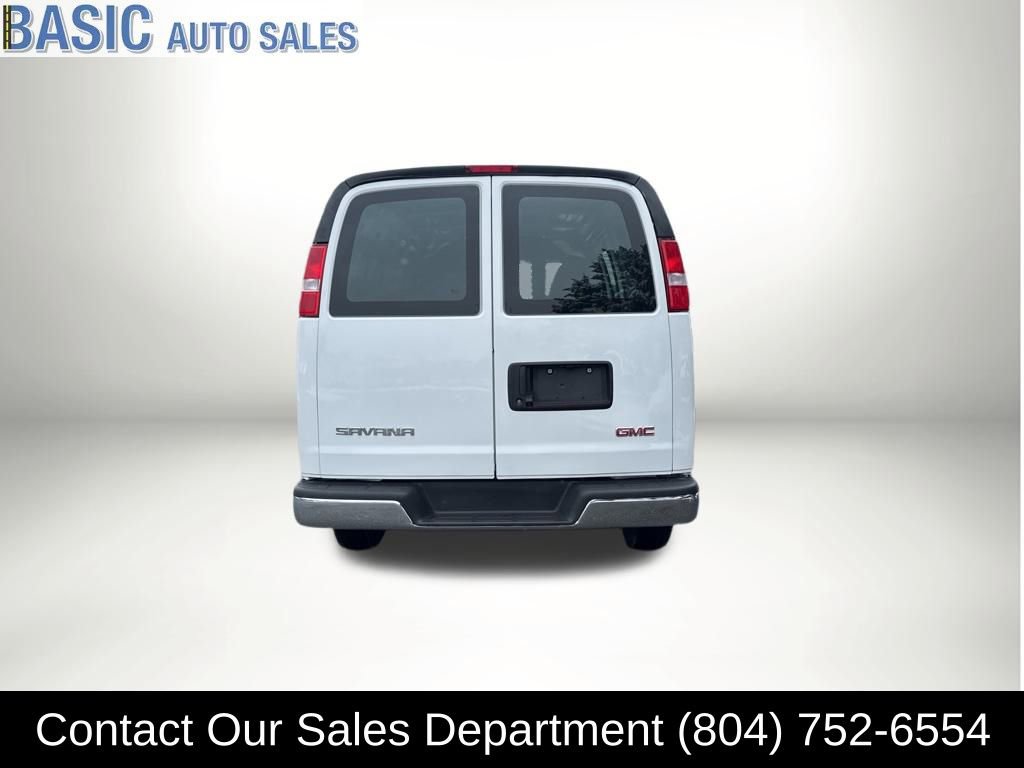 Used 2024 GMC Savana 2500 w/ Driver Convenience Package image 7